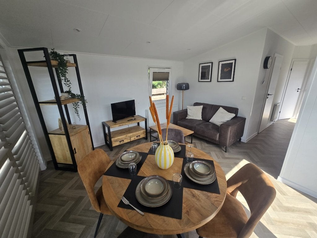 Chalets te huur – ideaal voor personeel, Huizen en Kamers, 40 m², Overige soorten, Direct bij eigenaar, 2 kamers