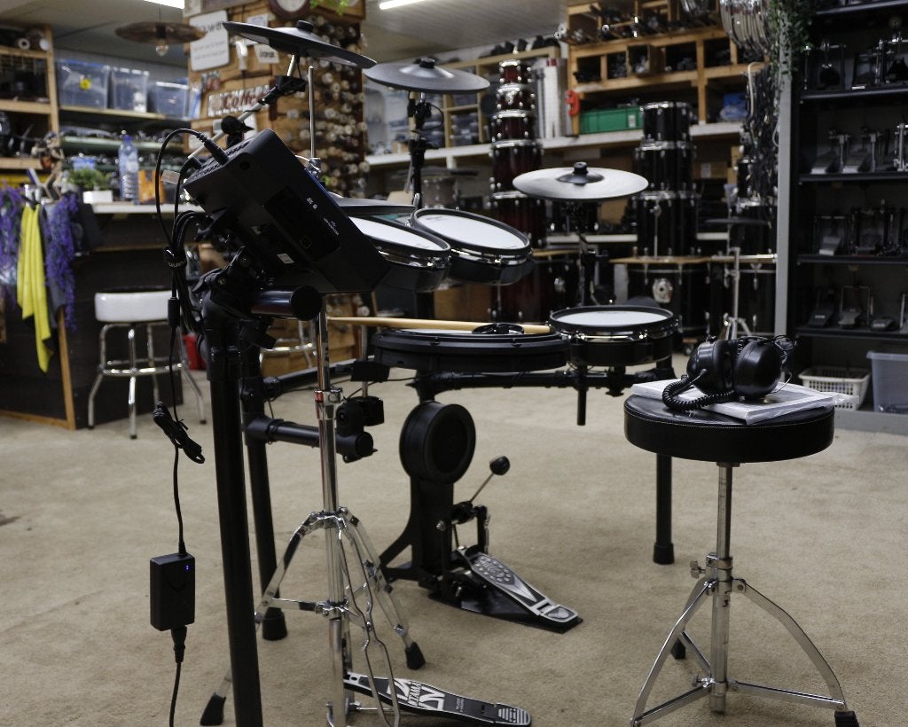 roland TD-27 K electrisch drumstel, Ophalen, Zo goed als nieuw, Jouwdrumstel@gmail.com, Wilhelminastraat 47 nijverdal