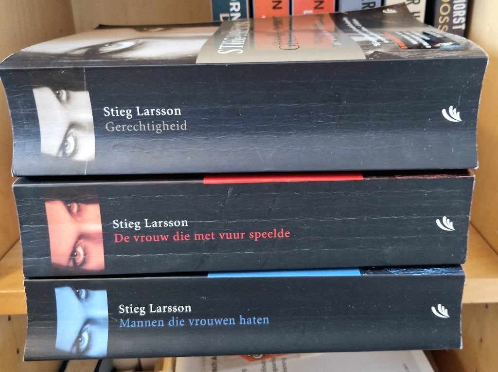 SCANDINAVISCHE CRIME EN ROMANS, Ophalen of Verzenden, Zo goed als nieuw, Populaire fictie
