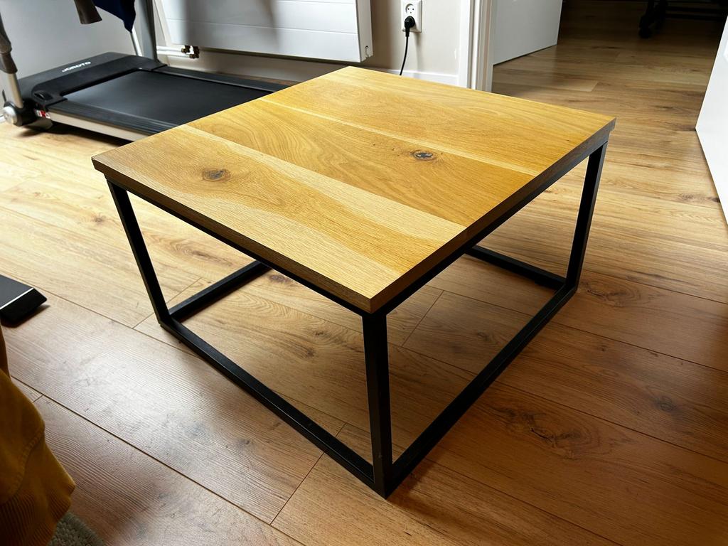 Eikenhouten salontafel 60x60 cm met metalen frame, Huis en Inrichting, Tafels | Salontafels, Gebruikt, 50 tot 100 cm, Vierkant