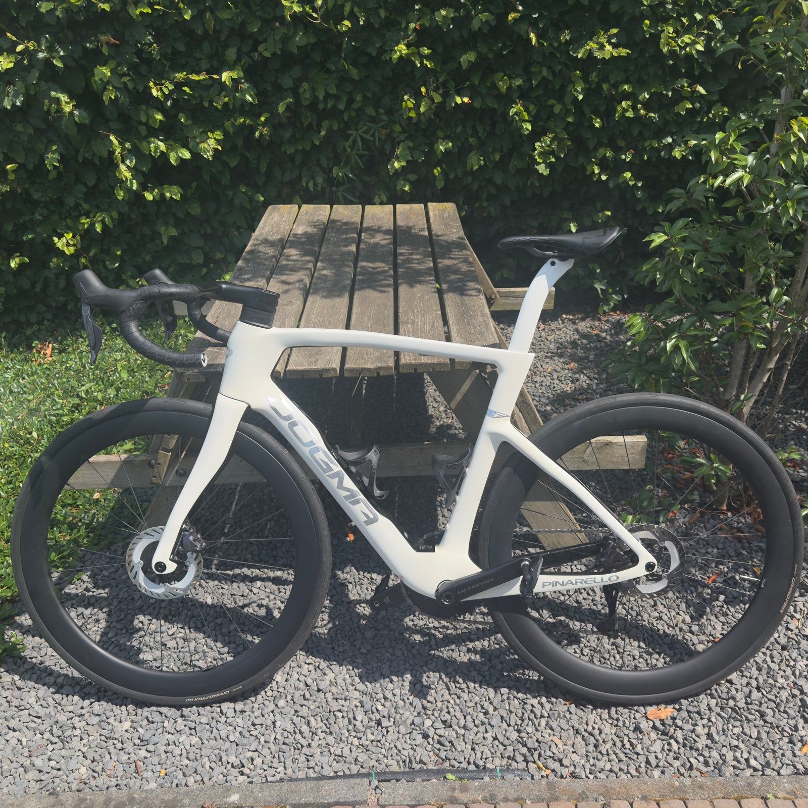 Pinarello Dogma F (Maat 56) – Shimano Ultegra Di2, Carbon, Heren, Meer dan 20 versnellingen, Schijfrem
