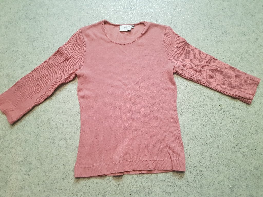 Truitje Dames Maat S / M 'Hennes', Kleding | Dames, Maat 38/40 (M), Verzenden, Hennes, Roze