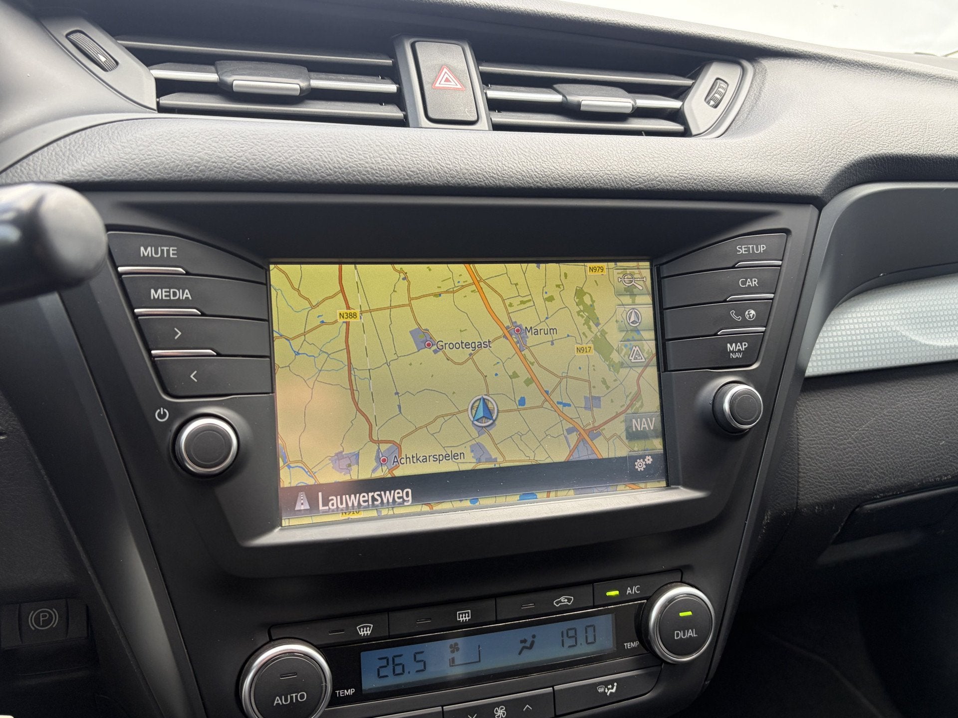Foto 5 van Toyota Avensis Touring Sports 1.8 VVT-i Lease Pro Automaat T