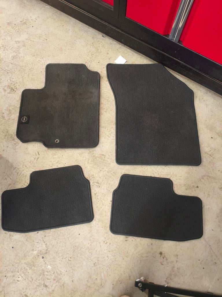 Opel Agila 2010 automatten set, Auto diversen, Automatten, Gebruikt, Ophalen of Verzenden