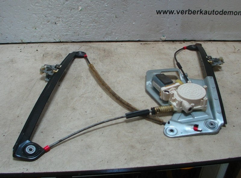 Raammechaniek Elek Links Voor BMW 5 serie (E39) 2002 8252391, Gebruikt, Petuelring 130, München 80809, , Duitsland, BMW, Bayerische Motoren Werke AG