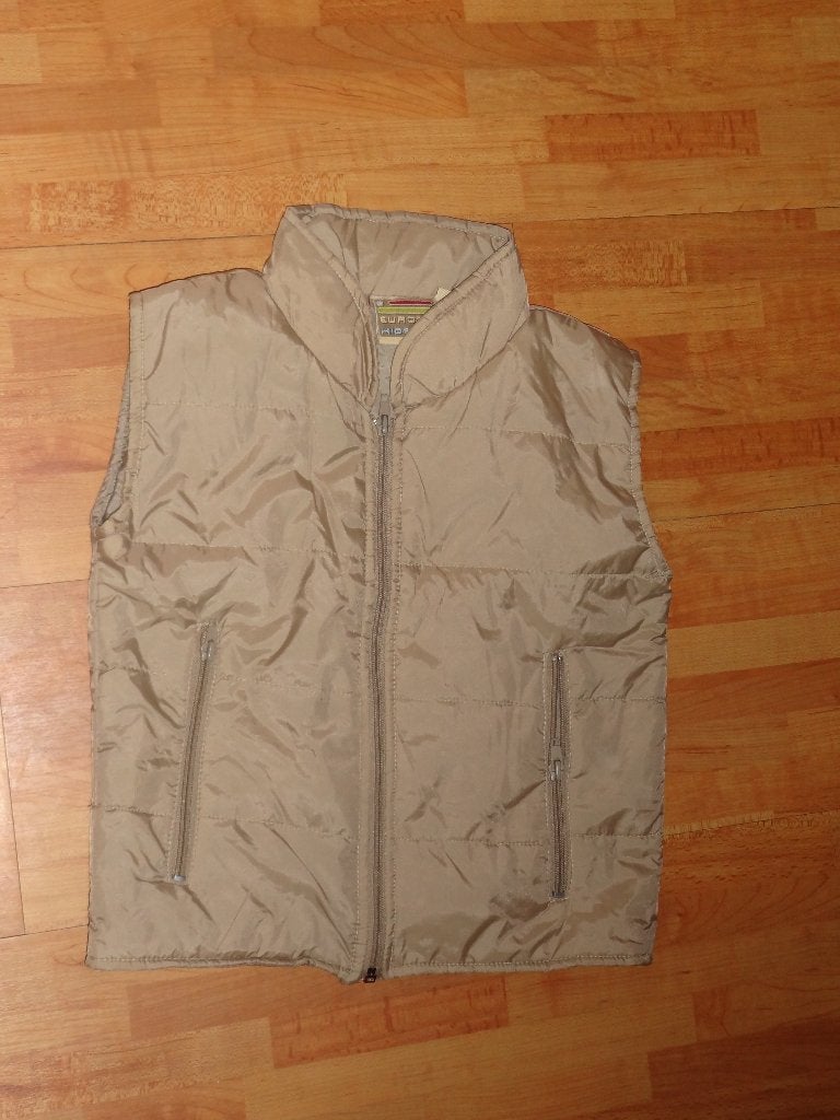 bodywarmer mt 128, Ophalen of Verzenden, Zo goed als nieuw, Meisje, Jas