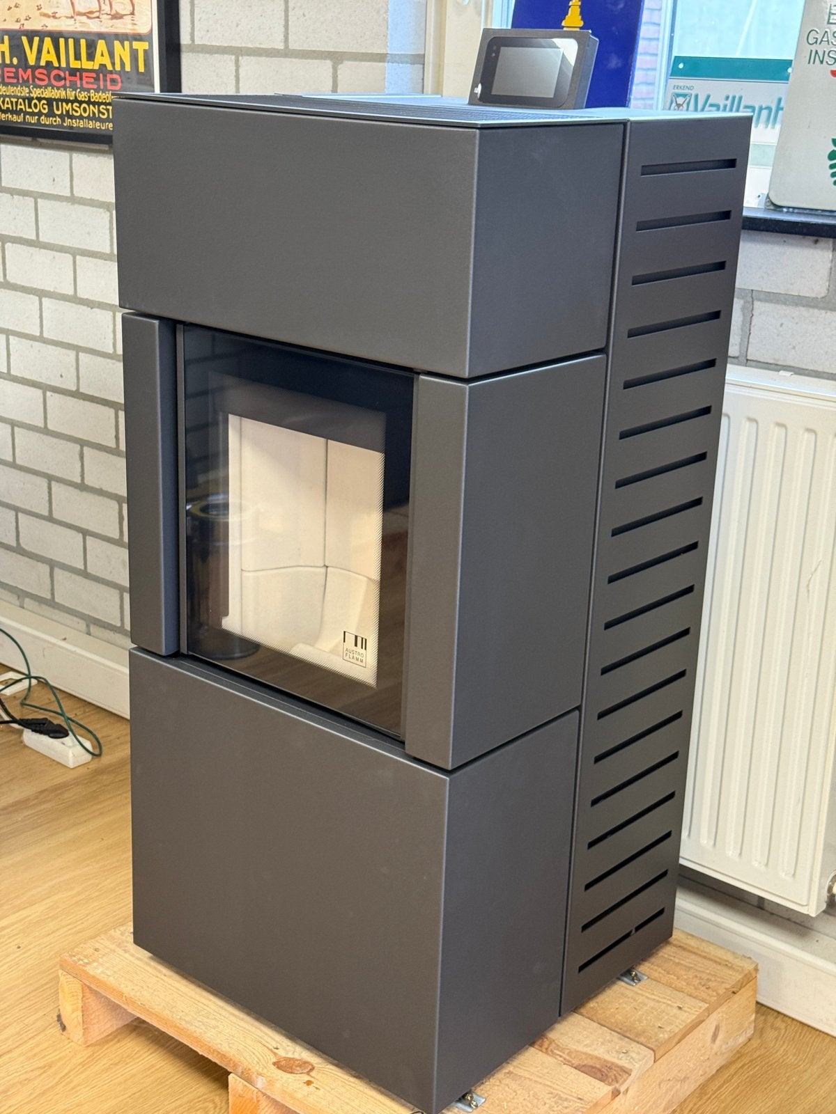 Nieuwe Austroflamm Percy 8Kw pelletkachel, Ophalen, Nieuw, Pelletkachel, Vrijstaand