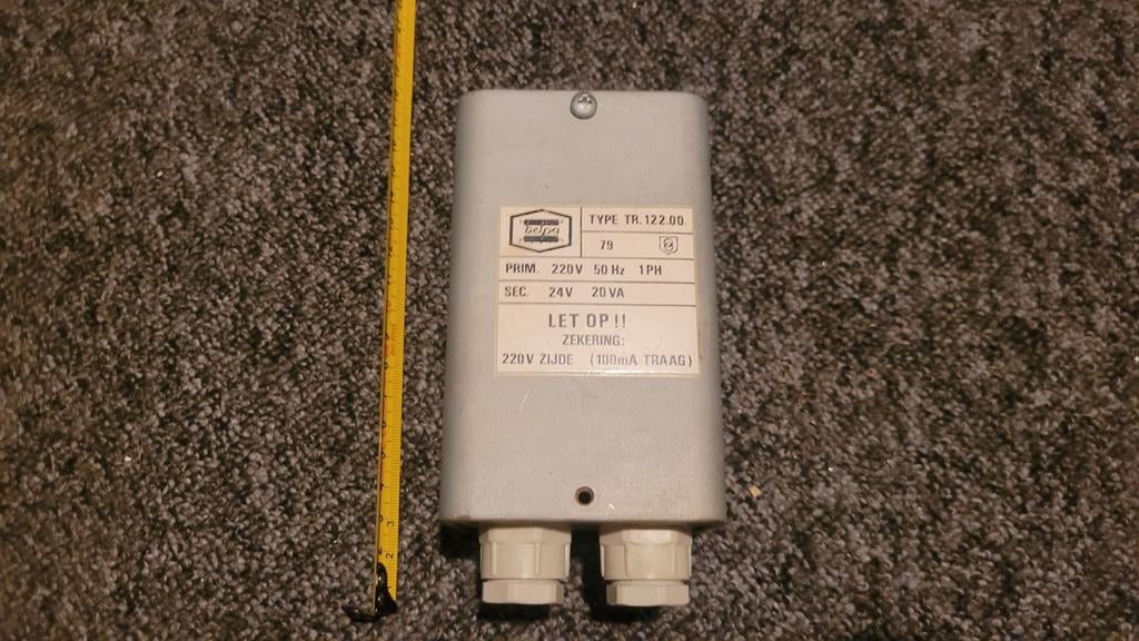 Trafo 220V naar 24V 20VA - Type TR.12Z.00, Ophalen of Verzenden, Gebruikt, Overige typen