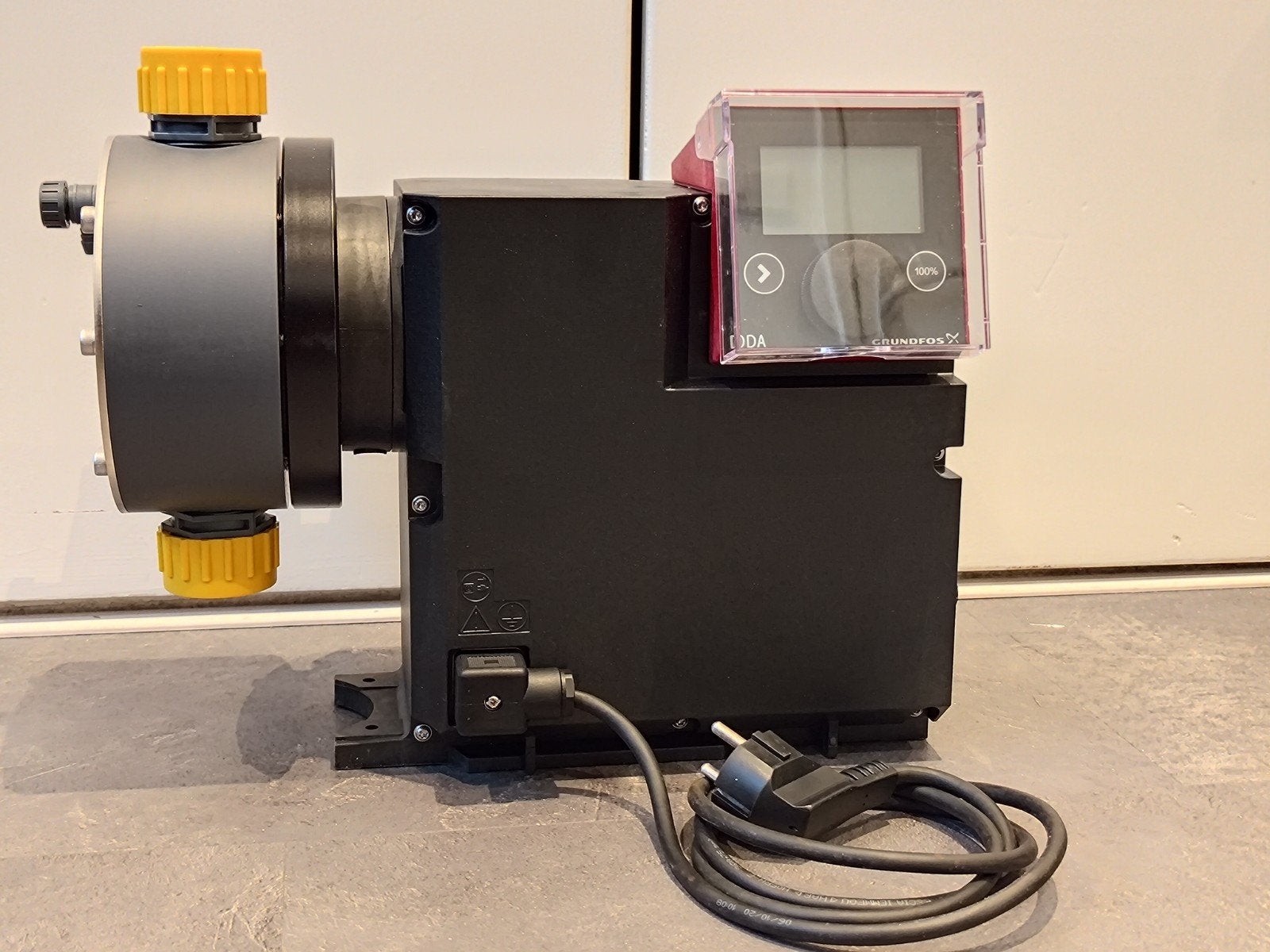 Grundfos DDA 200-4 AR doseerpomp, Ophalen of Verzenden