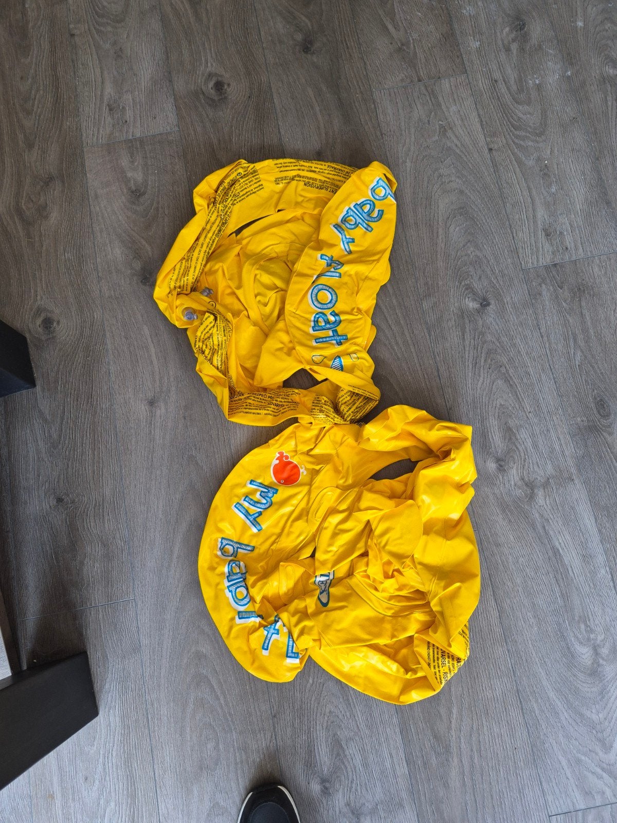 2 intex babyfloat geel, Ophalen of Verzenden, Zo goed als nieuw, Jongetje of Meisje, Zwem-accessoire