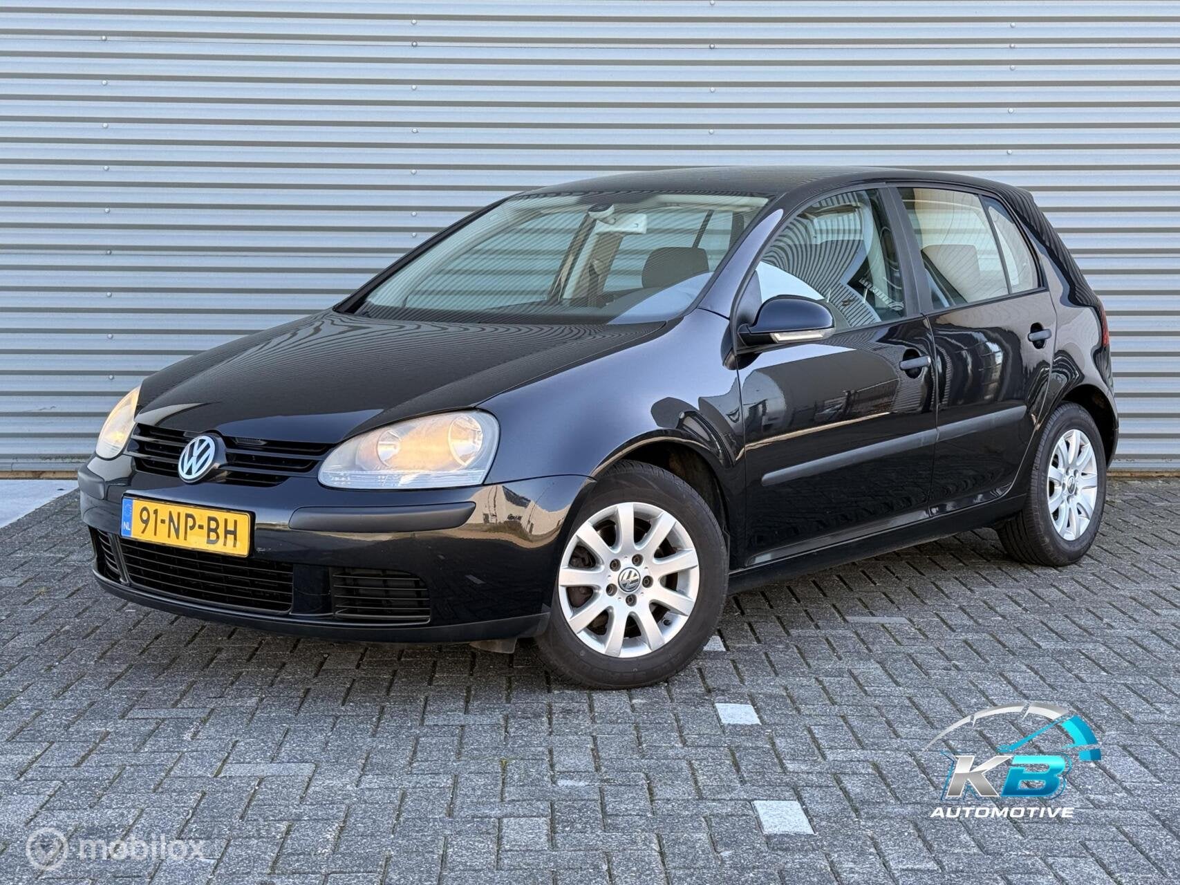 Volkswagen Golf 1.6 FSI Comfortline | Nette staat |, Auto's, Voorwielaandrijving, Gebruikt, 4 cilinders, Zwart