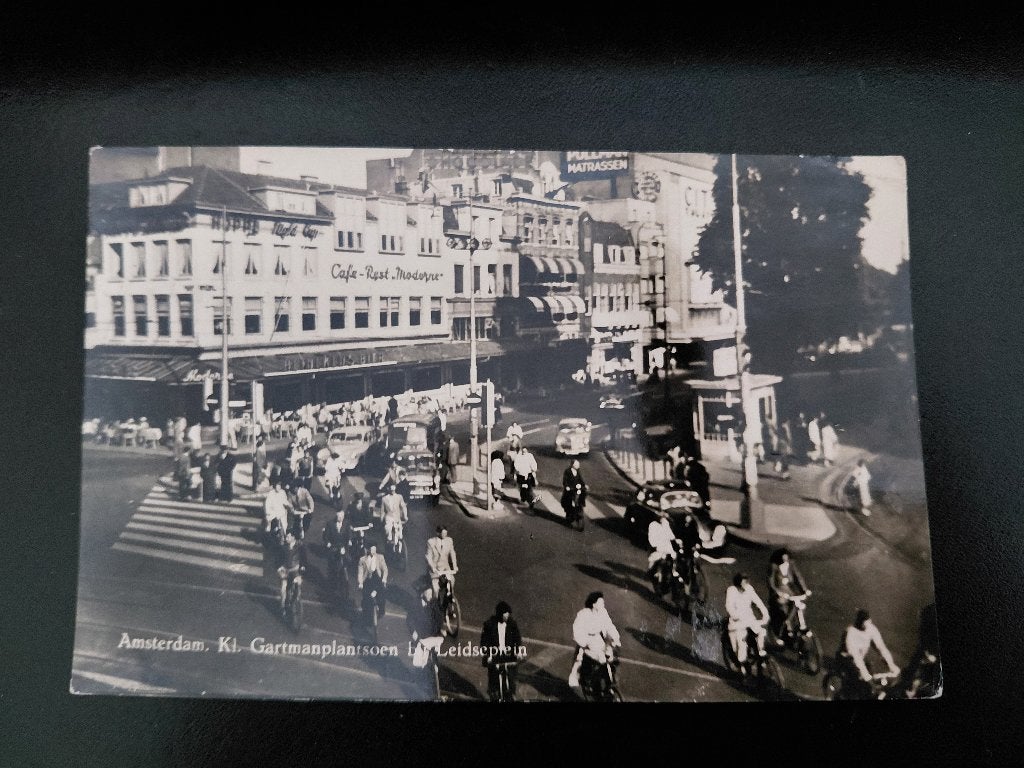 Amsterdam, Kl.Gartmanplantsoen/Leidseplein, fietsen/brommers, Verzenden, 1940 tot 1960, Gelopen, Noord-Holland