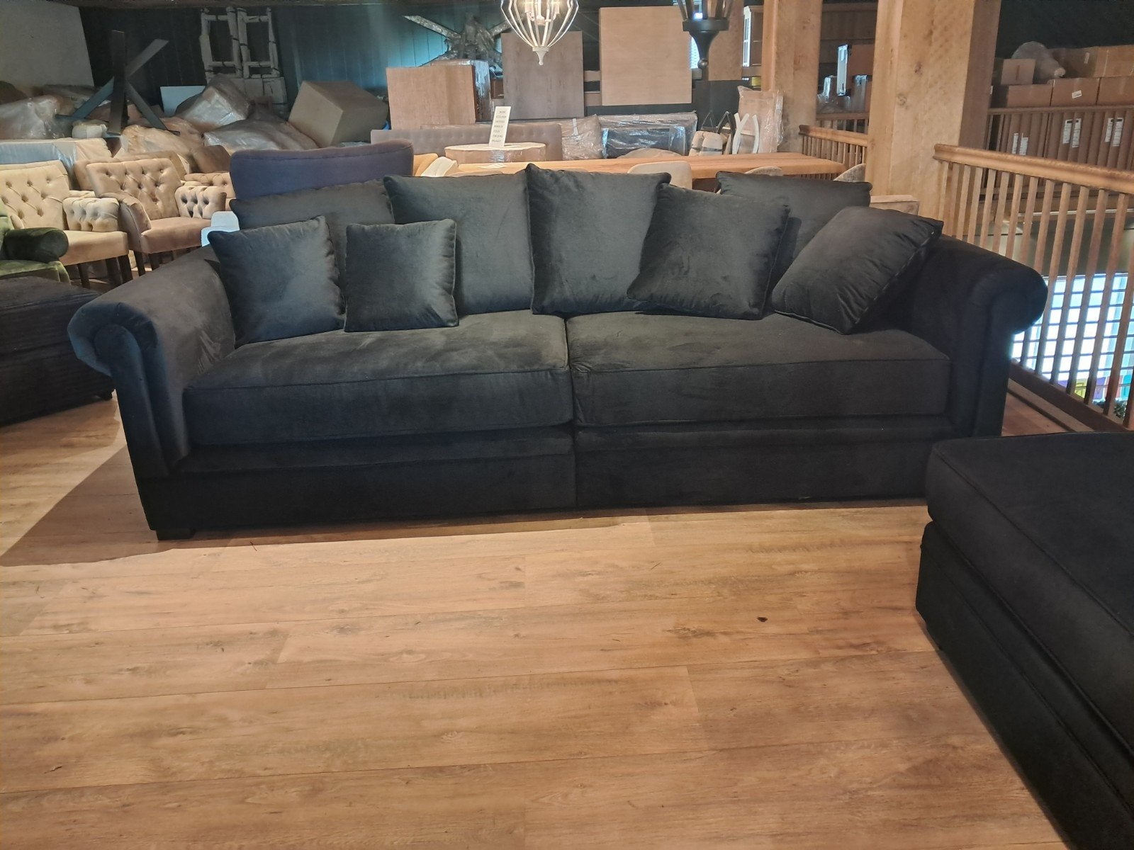 Bank met hocker  VAN €2295 VOOR €1995, Ophalen