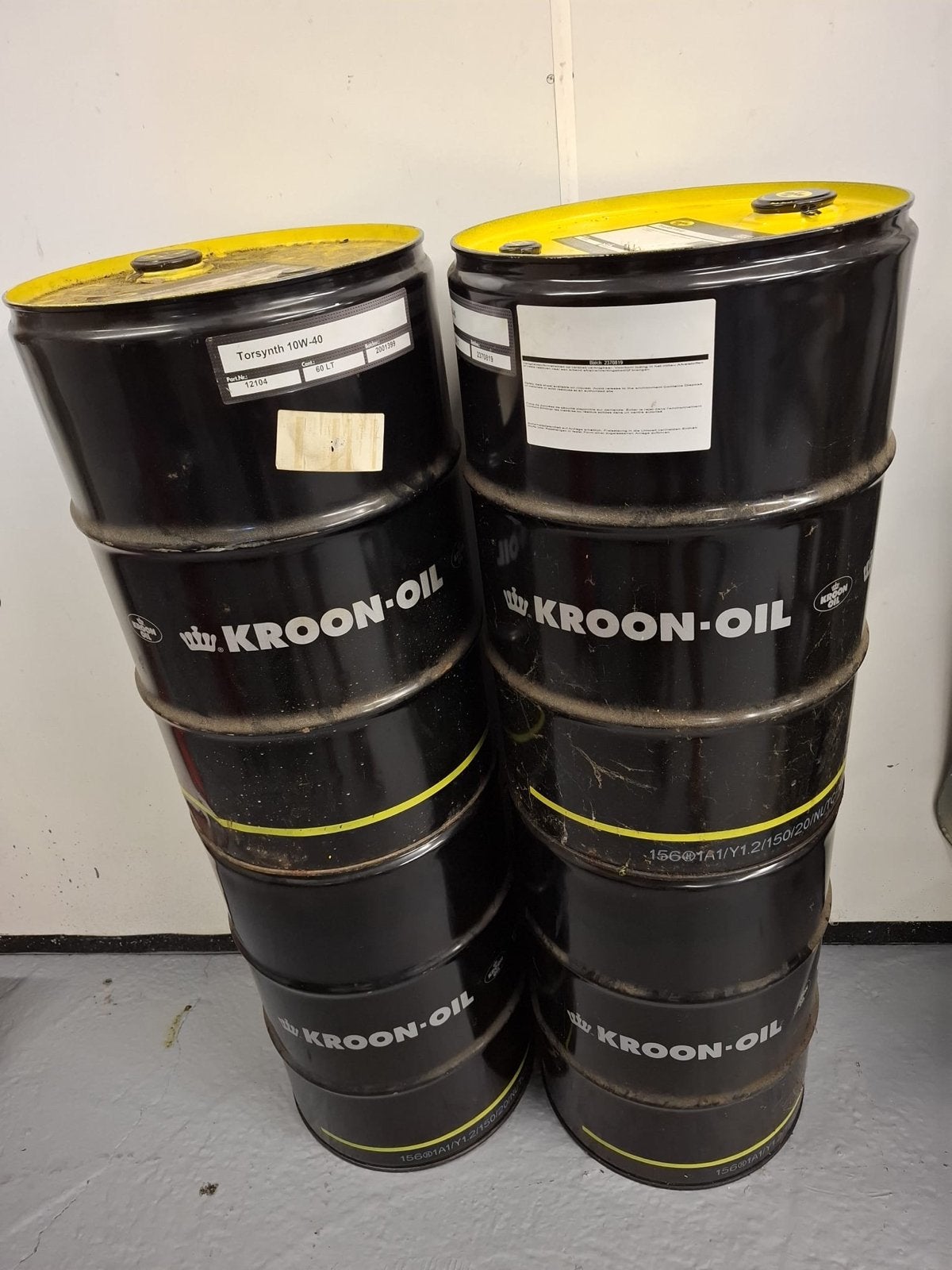 3x Kroon-Oil Torsynth 10W-40 vaten van 60 liter, Ophalen, Nieuw