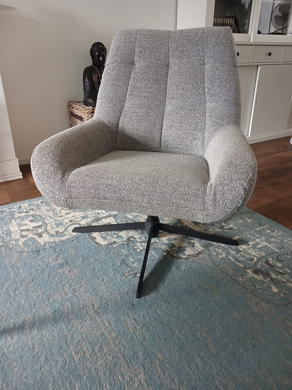 Prachtige draaifauteuil z.g.a.n., Ophalen, Eenpersoons, 75 tot 100 cm, Zo goed als nieuw