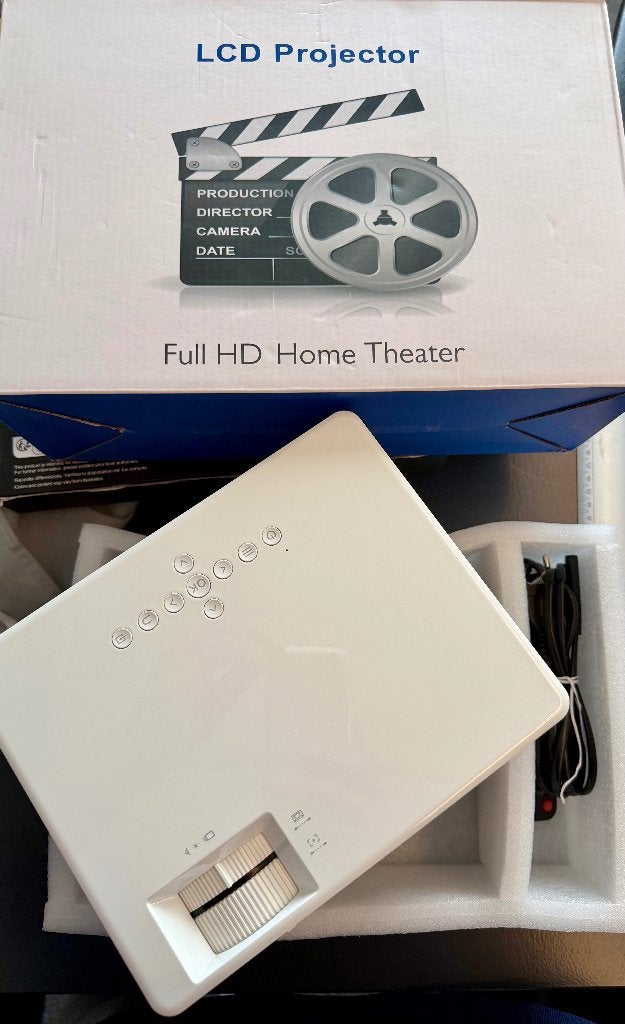 mini full hd lcd projector nieuw in verpakking, LED, Nieuw, Ophalen of Verzenden, Full HD (1080)