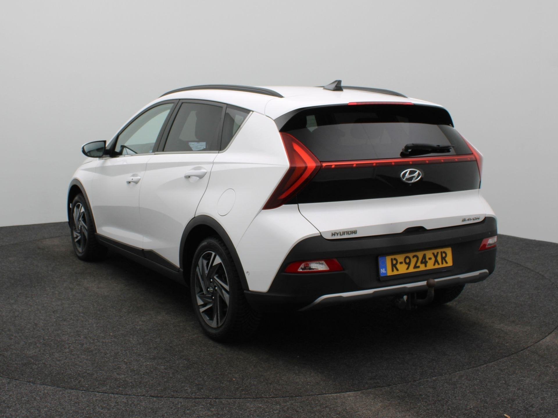Hyundai Bayon 1.0 T-GDI Premium | Trekhaak | Navigatie | Ach, Auto's, Voorwielaandrijving, 12 maanden, Gebruikt, Origineel Nederlands