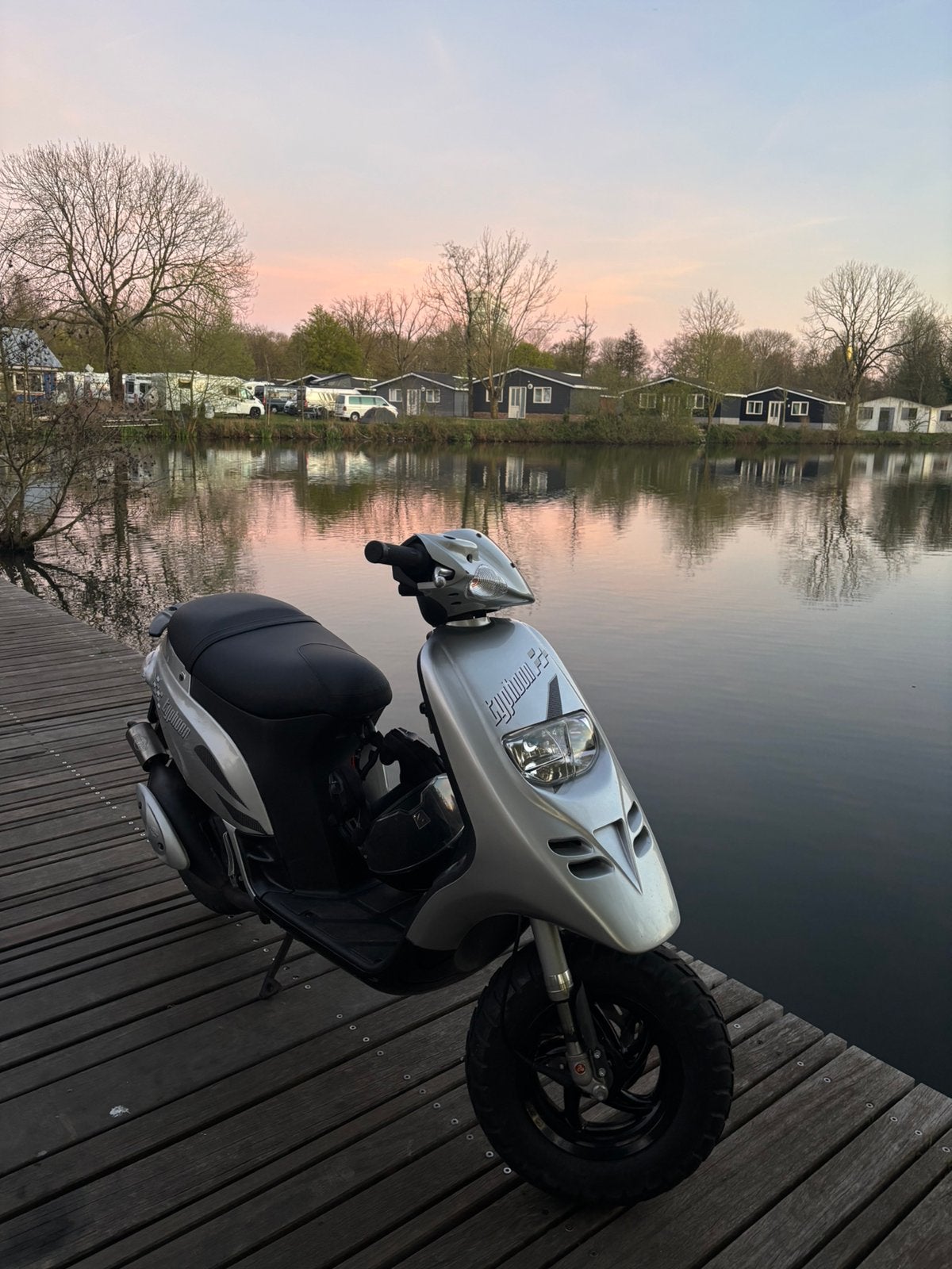 Typhoon 70cc tpr te koop of ruilen, Fietsen en Brommers, Scooters | Piaggio, Ophalen, Zo goed als nieuw, Tweetakt, Overige modellen