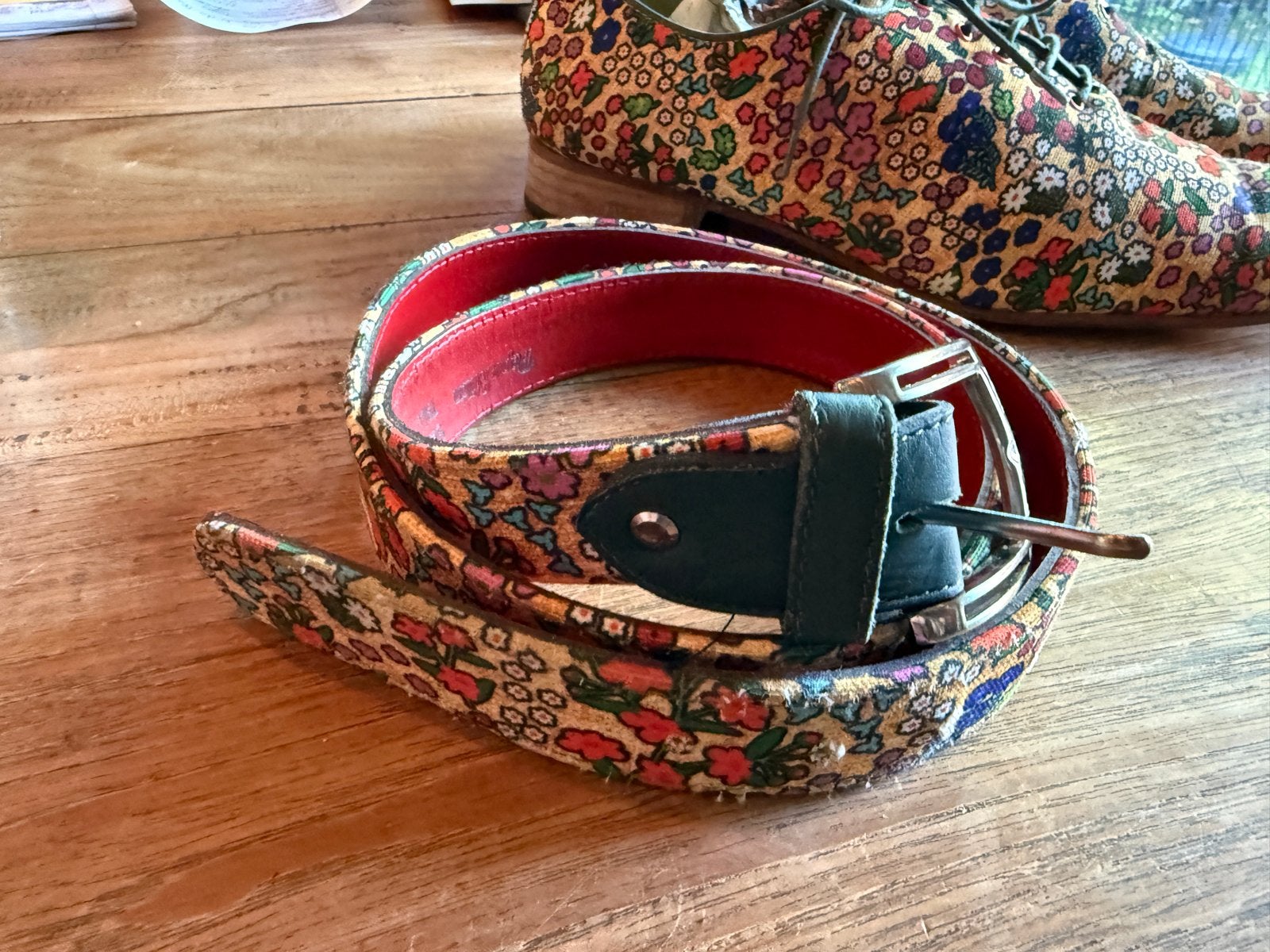 Pepe Milan Nette Schoenen en riem Maat 46 met Bloemenprint, Ophalen of Verzenden, Zo goed als nieuw, Overige kleuren, Veterschoenen