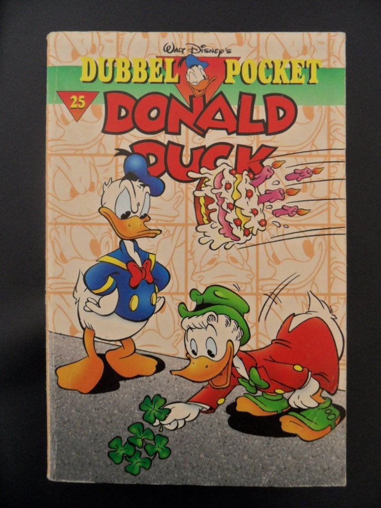 Donald Duck Dubbel pocket 25, Boeken, Eén stripboek, Ophalen of Verzenden, Gelezen