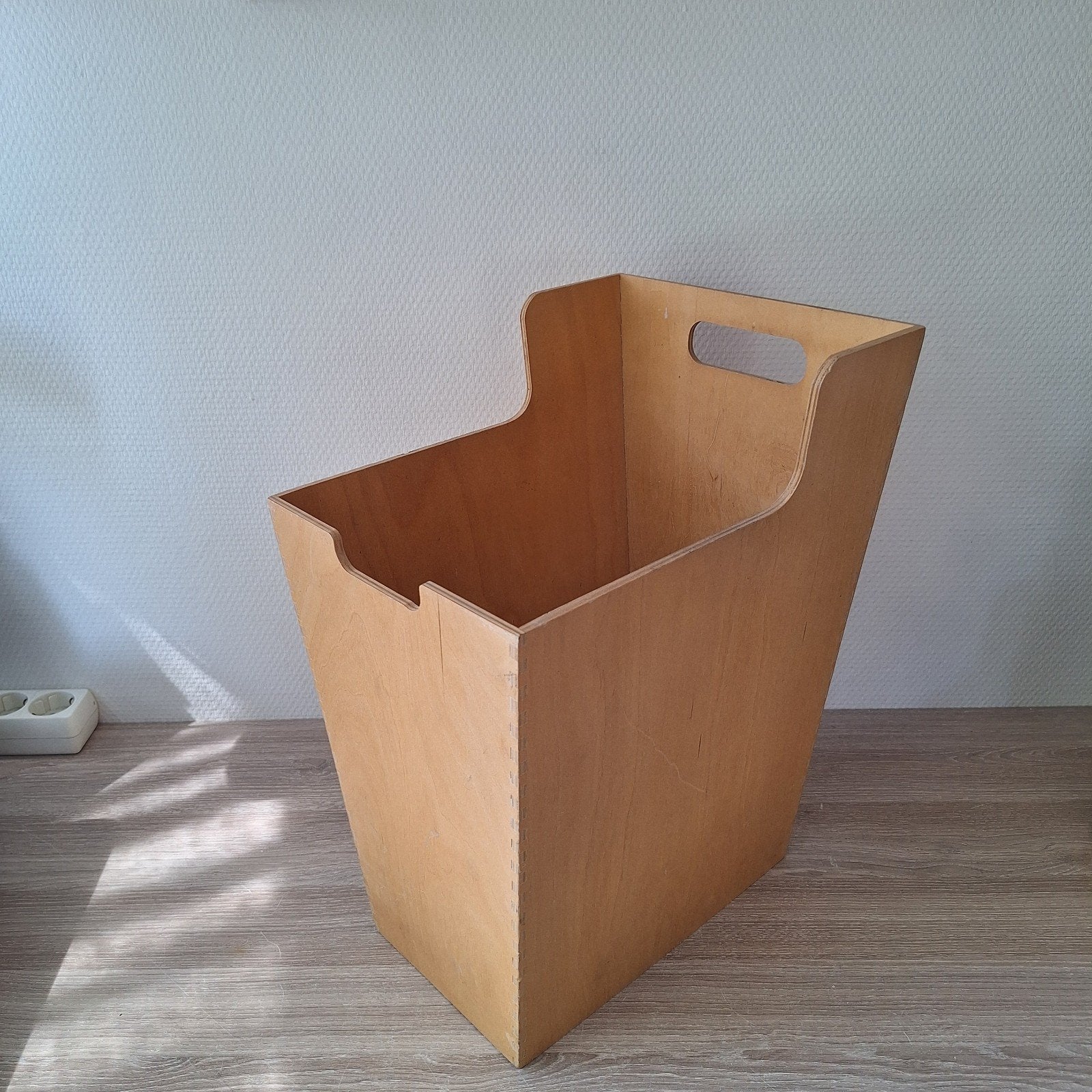 Vintage houten Ikea papierbak papierkorf tijdschriftenhouder, Krantenbak, Ophalen of Verzenden, Zo goed als nieuw, Hout