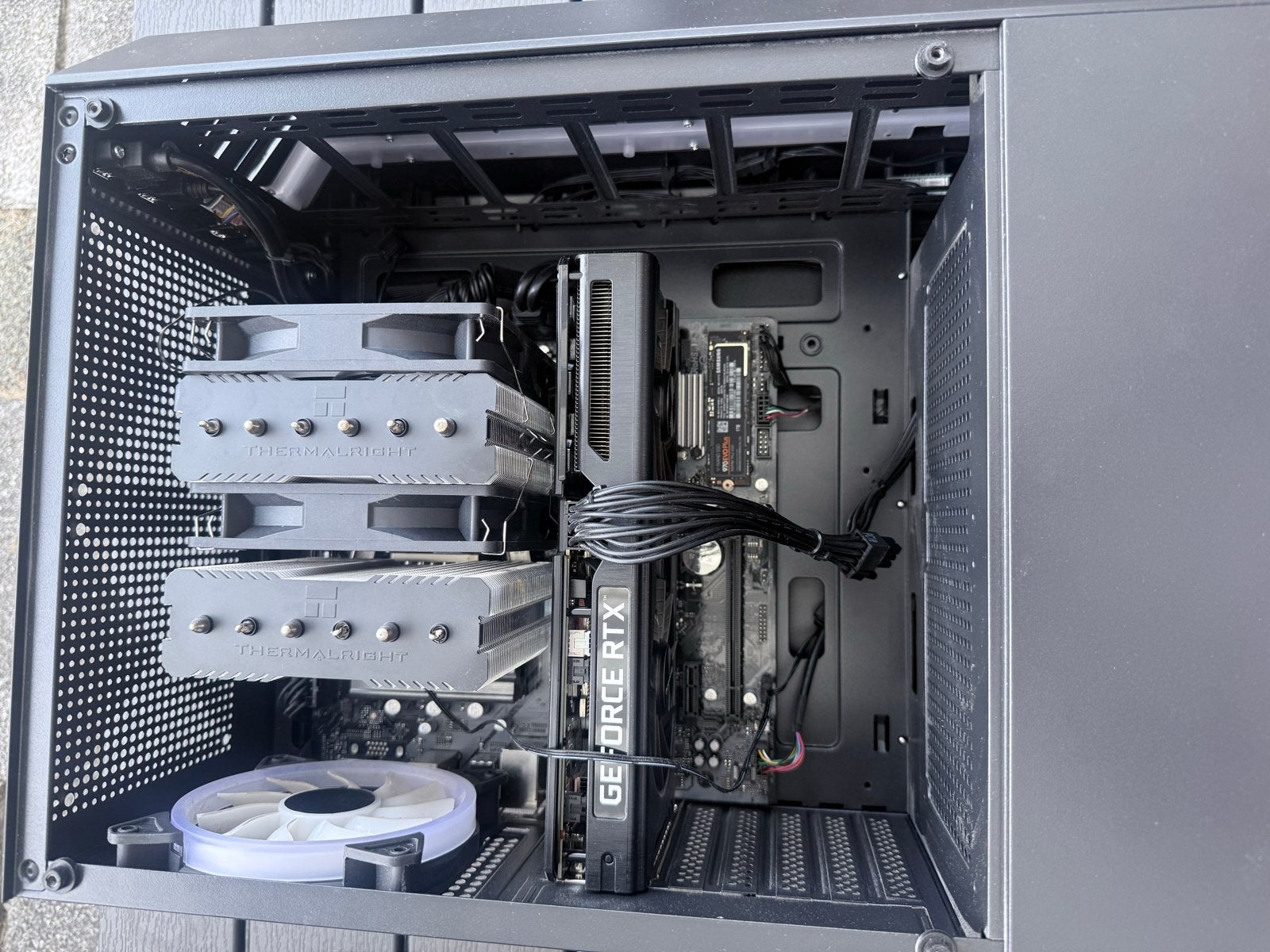 Krachtige Game PC: Ryzen 7 5700X3D, RTX 3060 12GB, 64GB RAM, Ophalen, 64 GB of meer, 2 tot 3 Ghz, Virtual Reality