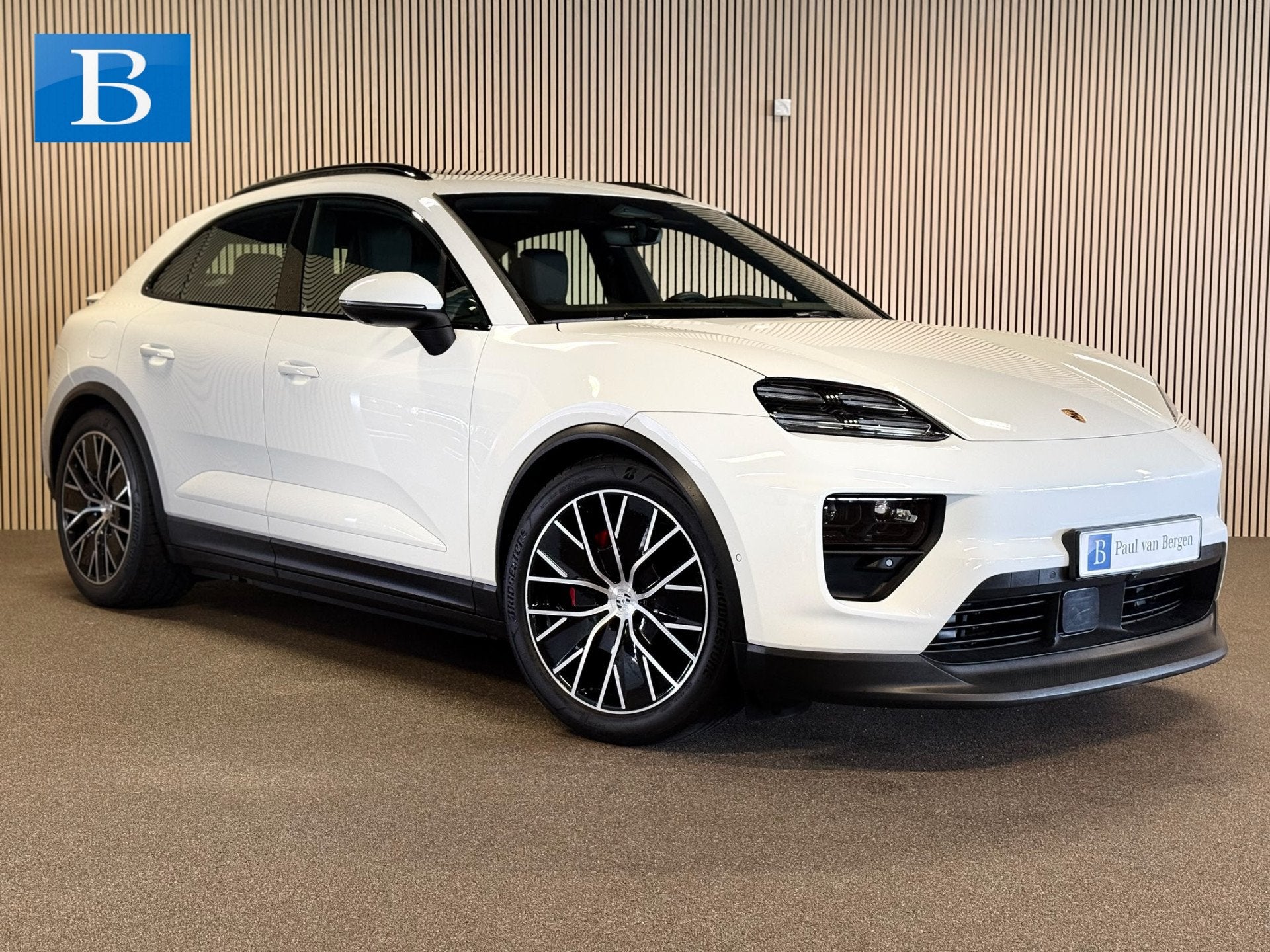 Porsche Macan 4S 100kWh 449PK-SOH 97%-LUCHTV.-PANO-HEAD UP-M, Auto's, Gebruikt, Wit, 449 pk, SUV of Terreinwagen