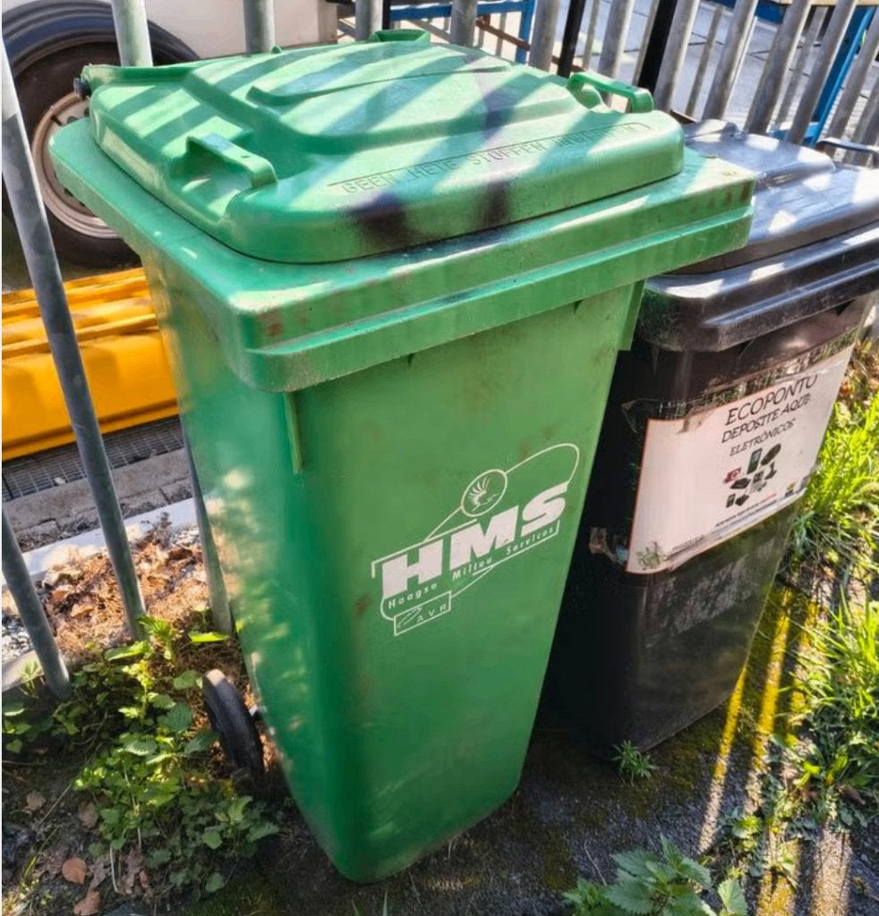 afvalcontainer groot model 240 liter  Prijs per stuk!!, Ophalen, Kunststof, Gebruikt, .