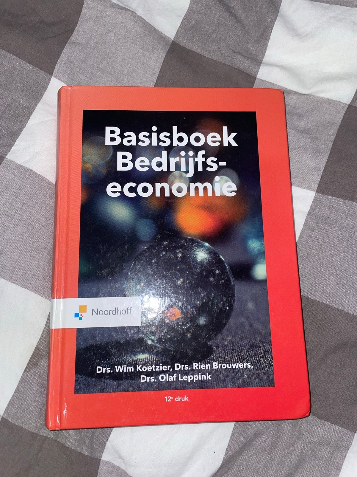 Basisboek Bedrijfseconomie - 12e druk - Noordhoff, Boeken, Ophalen of Verzenden, Gamma, Zo goed als nieuw, HBO