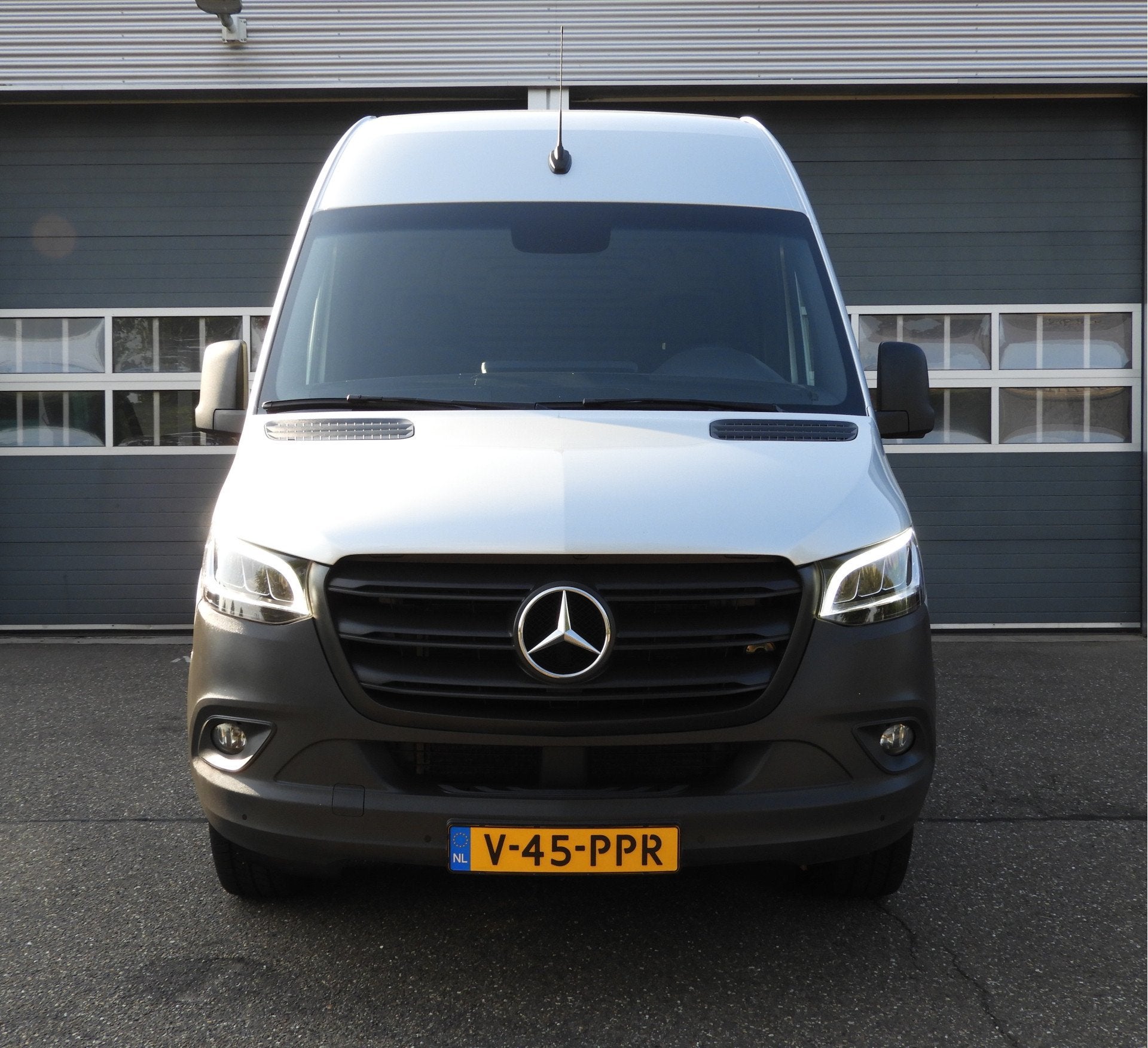 Mercedes-Benz Sprinter 317 1.9 CDI L2H2 RWD AUT | LED | CAME, Automaat, Achterwielaandrijving, Gebruikt, Euro 6