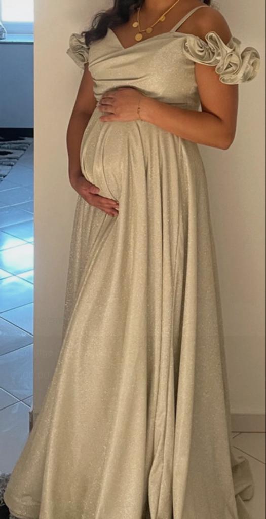 Prachtige gouden avondjurk - Zo goed als nieuw, Kleding | Dames, Ophalen of Verzenden, Zo goed als nieuw