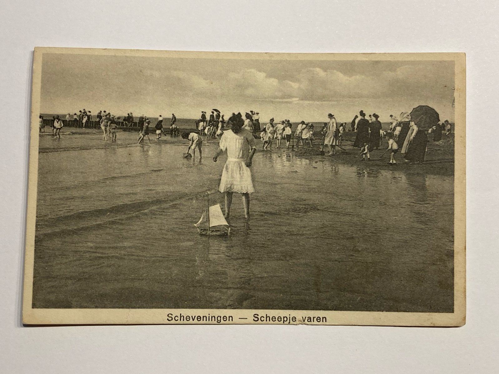 Oude ansichtkaart Scheveningen - Scheepje varen (1932), Verzenden, 1920 tot 1940, Gelopen