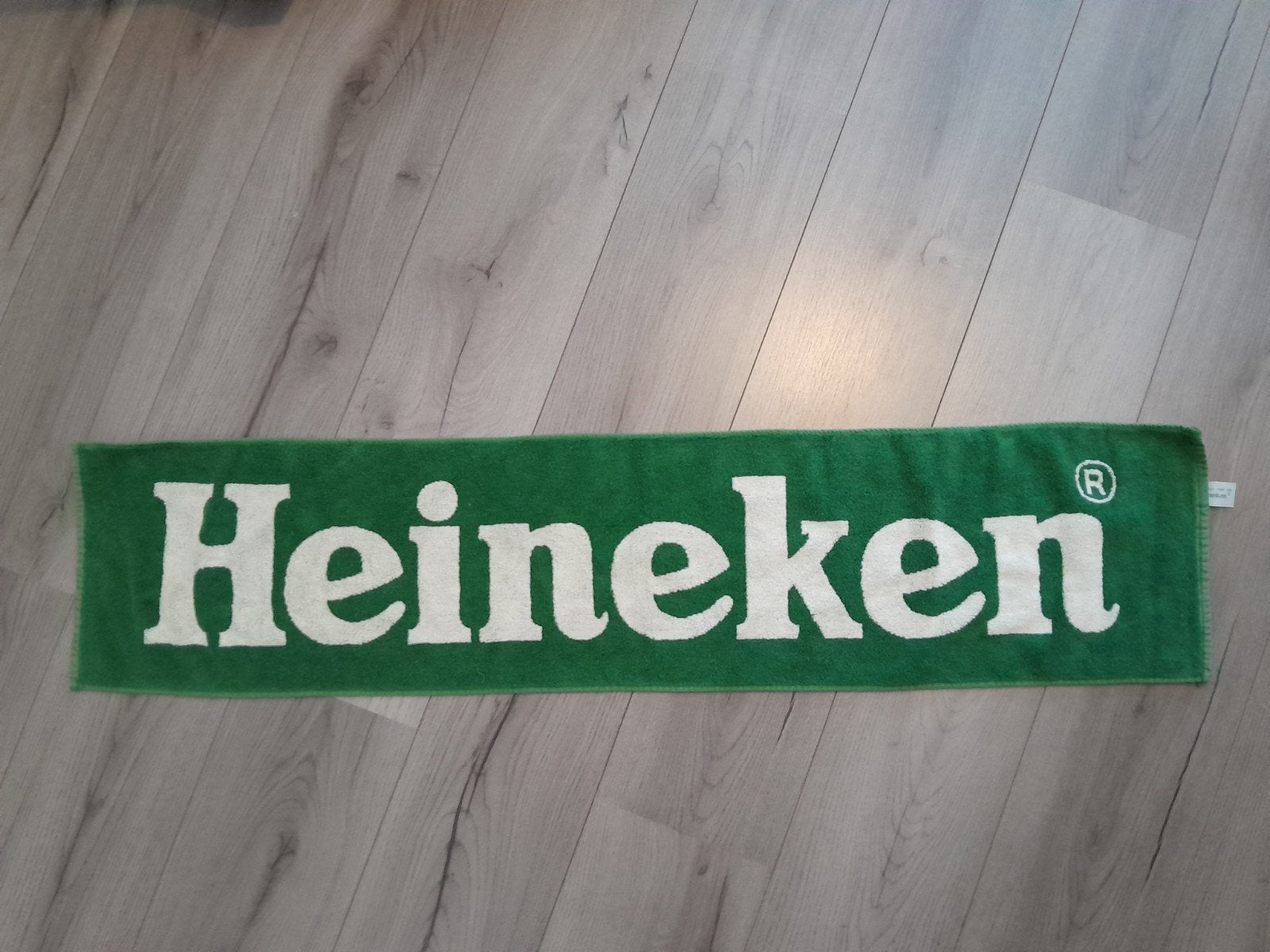 Grote Heineken bier - bar mat - 27 x 116 cm, Verzamelen, Ophalen of Verzenden, Zo goed als nieuw, Overige typen, Heineken