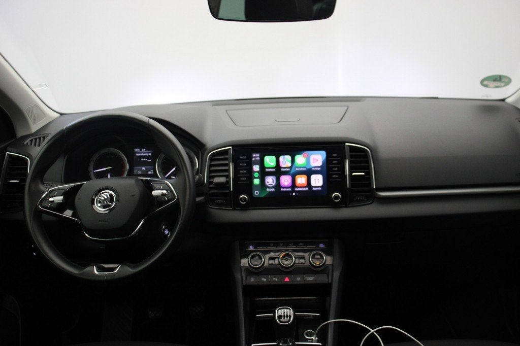 Skoda KAROQ 1.0 TSI  Business Edition - Panorama, Carplay, C, Auto's, Keurmerk '100% Onderhouden', Gebruikt, Euro 6, Electronic Stability Program (ESP)
