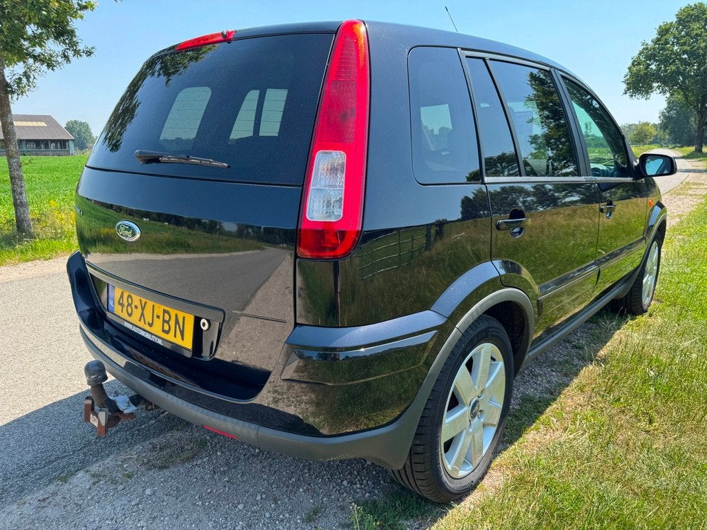 Ford Fusion 1.4-16V Futura met airco en trekhaak, Auto's, Ford, Voorwielaandrijving, Gebruikt, Origineel Nederlands, Bedrijf
