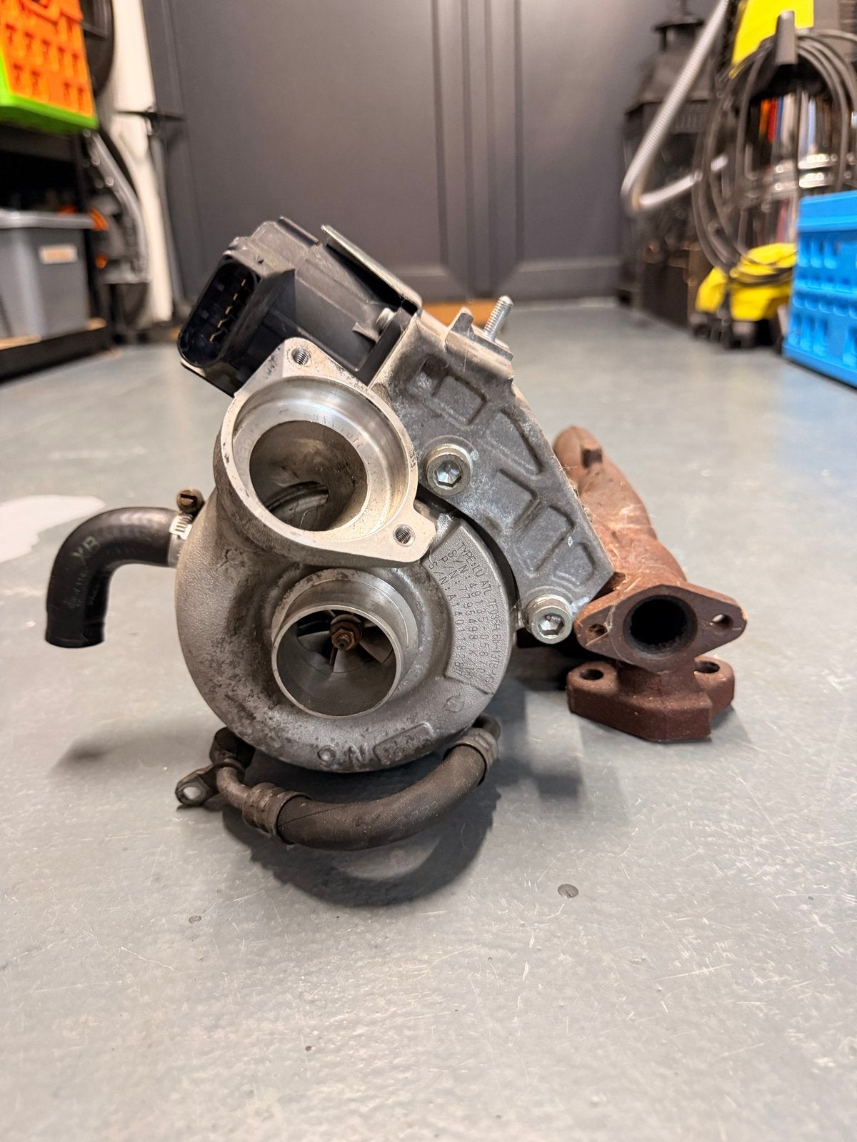 Turbo BMW 2.0 dieslel M47D20 E90/E91/E92, Ophalen, Gebruikt, BMW