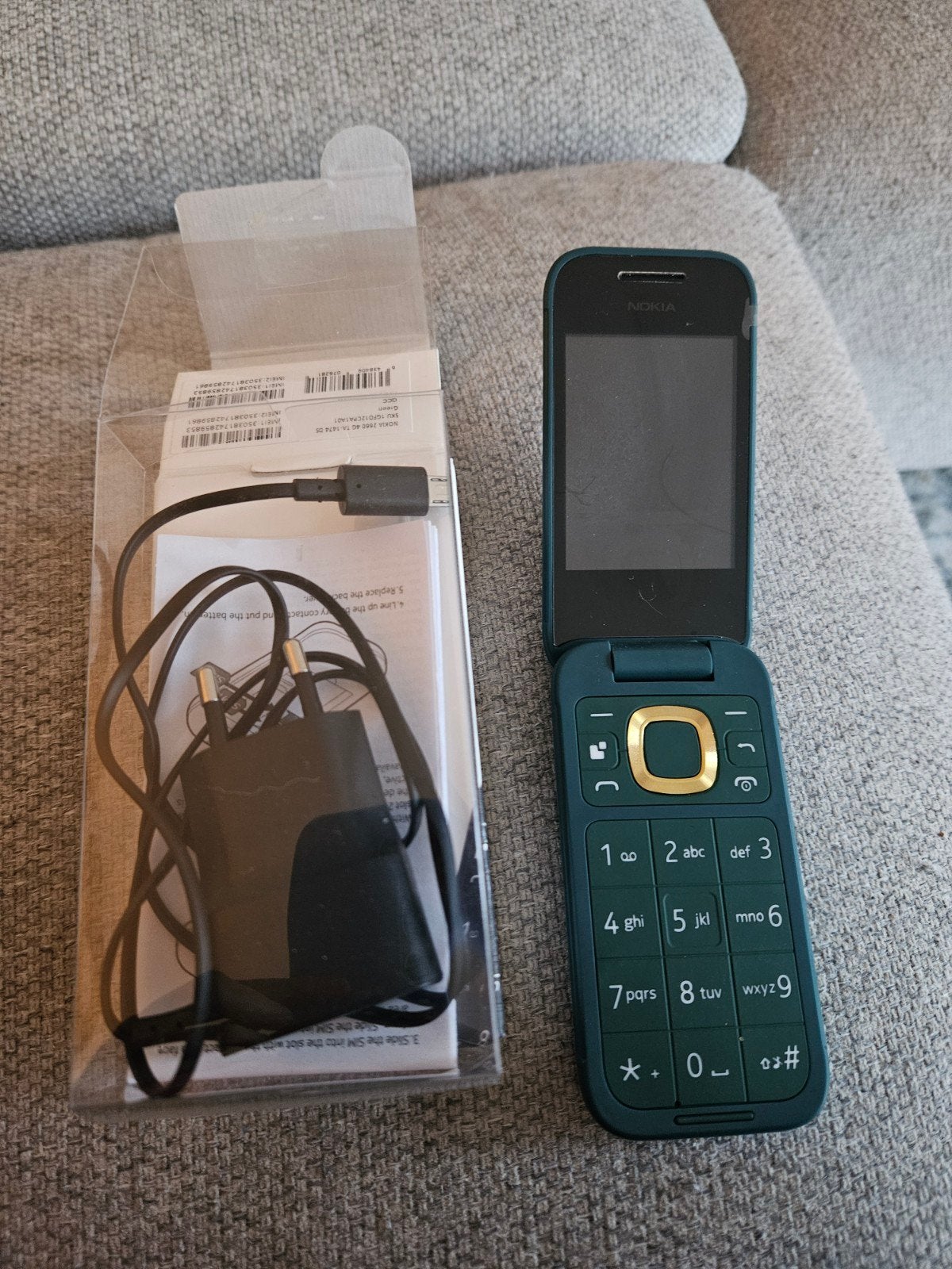 Nokia 2660 Flip 4G - Zo goed als nieuw, Ophalen, Inklapmodel, Zonder simlock, Zonder abonnement