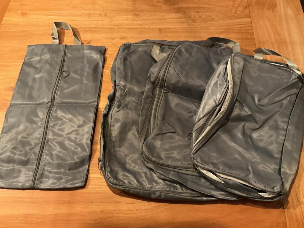 Lichtgewicht Packing Cubes - 4-delige Compressie Set, 40 tot 60 cm, 20 tot 30 cm, Ophalen of Verzenden, Grijs