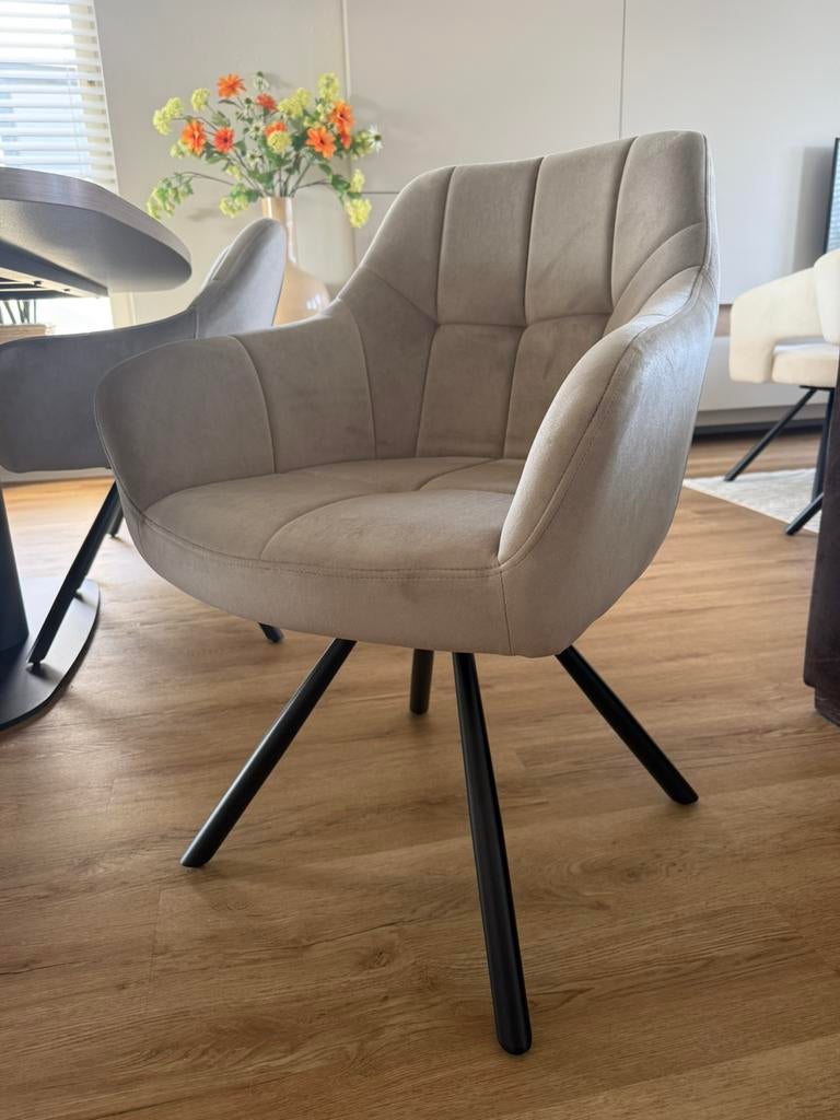Nieuwe Eetkamerstoelen met 180 graden draaisysteem, Huis en Inrichting, Stoelen, Ophalen, Overige kleuren, Nieuw, Stof