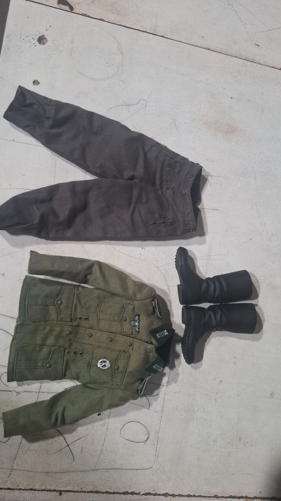 1/6 dragon, toys city german uniform set C, Verzamelen, Ophalen of Verzenden, Zo goed als nieuw