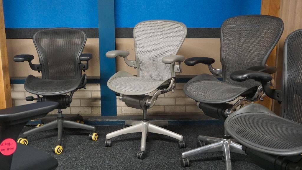 Grote voorraad gebruikte bureaustoelen, burostoelen A-merken, Gebruikt, ., Zwart, Ophalen of Verzenden