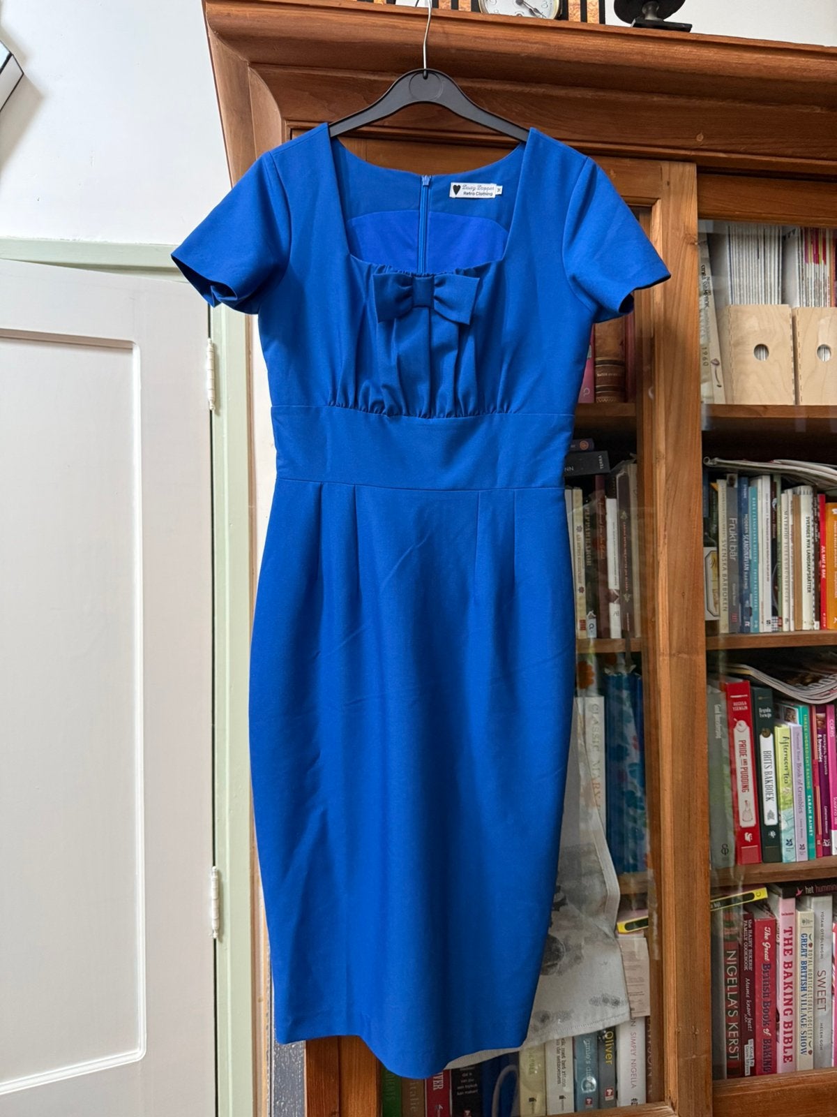 DAISY DAPPER stijlvolle jurk in Maximablauw maat M, Kleding | Dames, Ophalen of Verzenden