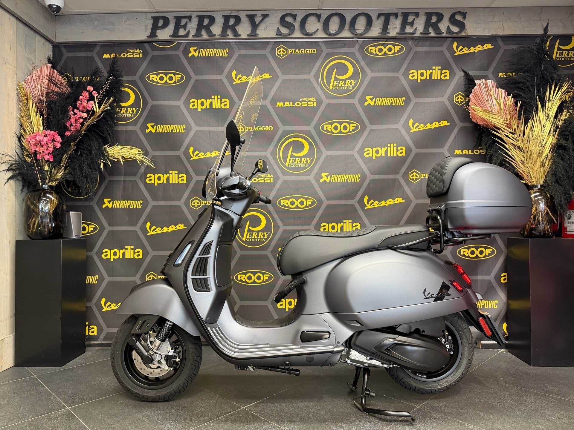 Vespa GTS 310 SuperSport HPE MY2026 | EURO5+ | EXCLUSIVE | 4, Scooter, Bedrijf, 125 cc, 11 kW of minder