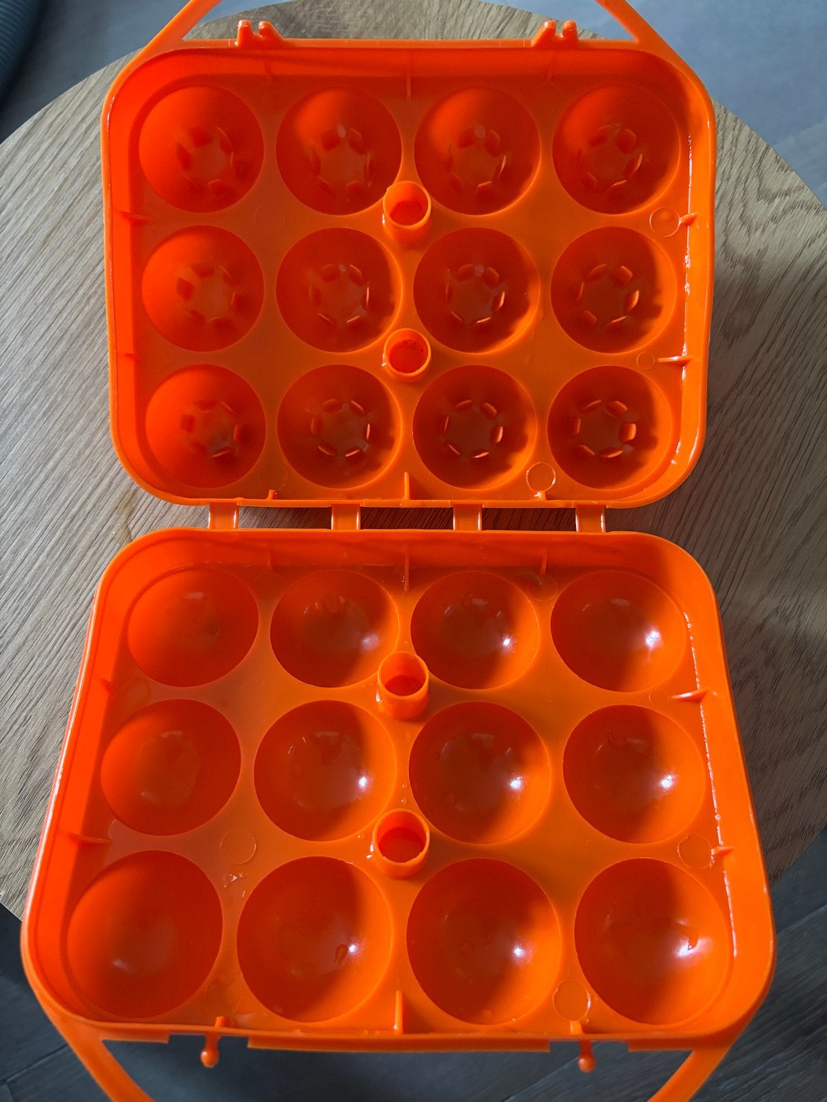 Vintage Seno eierdooshouder voor 12 eieren, Kunststof, Ophalen of Verzenden, Overige merken, Oranje