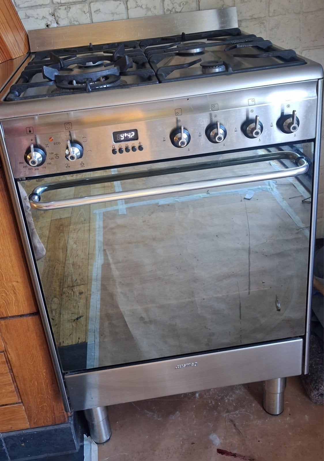 SMEG Gasfornuis, Ophalen, Gebruikt, 4 kookzones, Energieklasse A of zuiniger