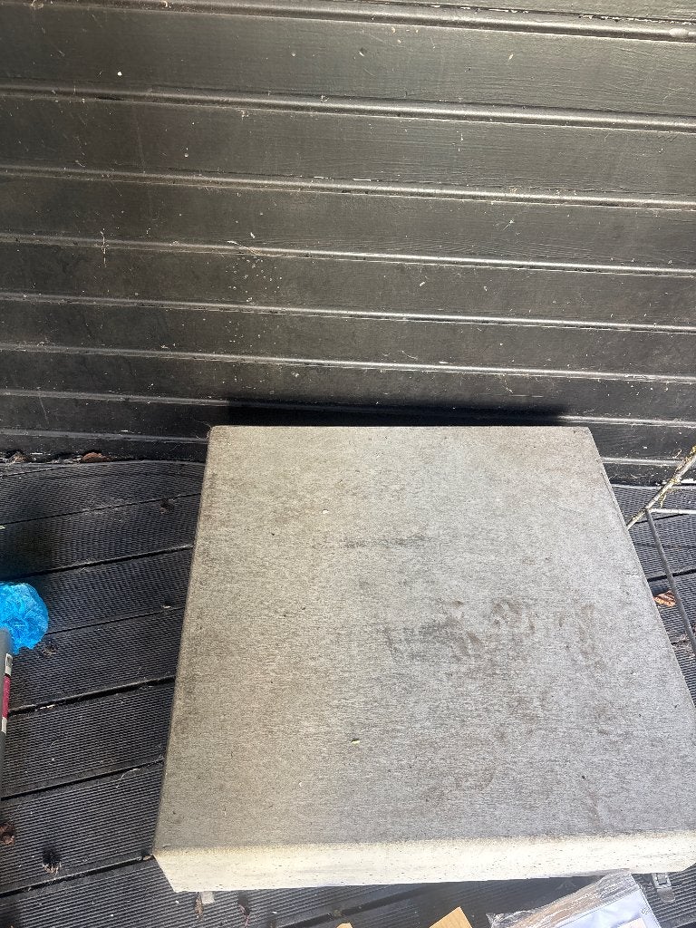 Betonnen tafel, Tuin en Terras, Ophalen, Gebruikt, Vierkant, Overige materialen
