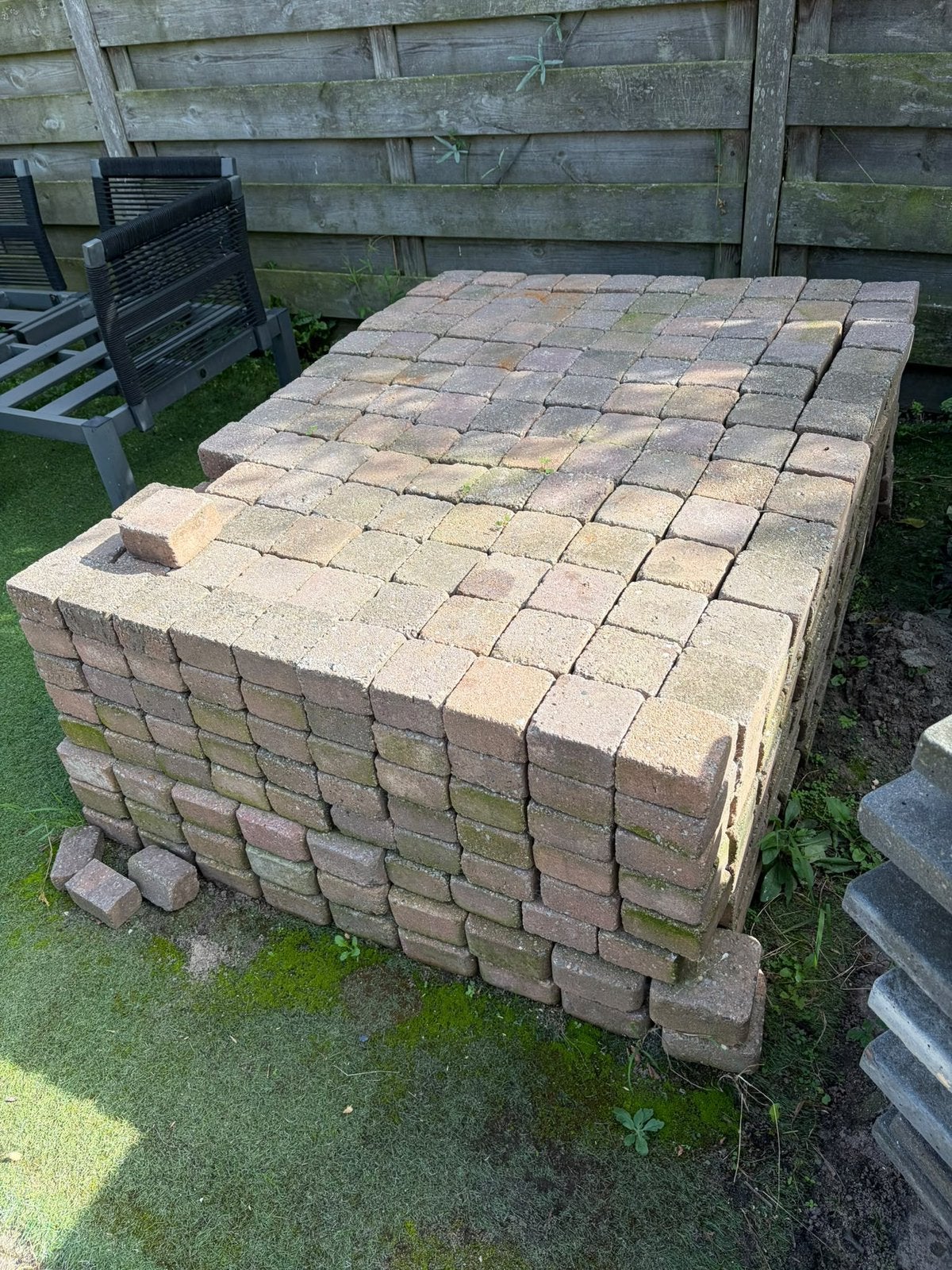 Stenen / keien - gratis ophalen Breda +-15m2, Ophalen, Gebruikt, Multi, Kei