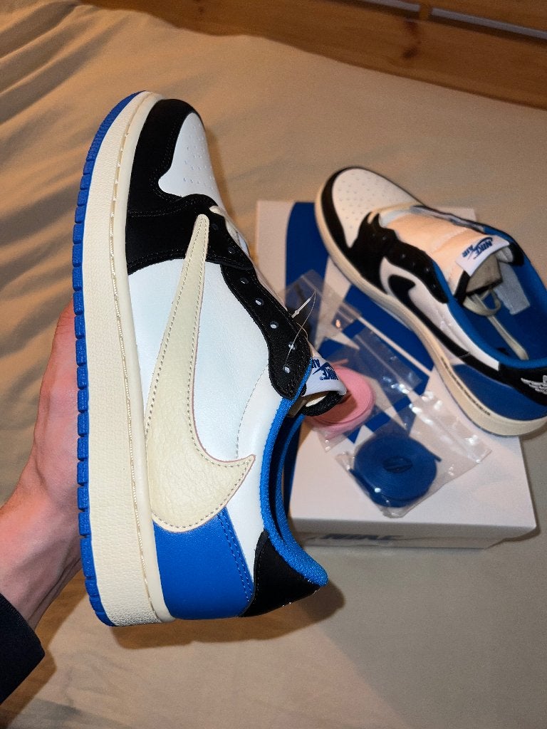 Nike Air Jordan 1 Low Fragment x Travis Scott (US 8,5 EU 42), Overige kleuren, Nieuw, Ophalen of Verzenden, Sneakers of Gympen