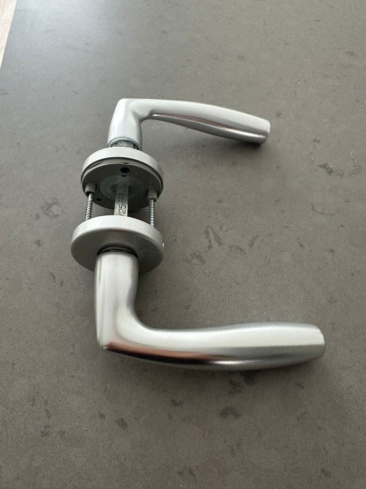 Deurkruk zilver incl rozet, Ophalen of Verzenden, Nieuw, Rvs, Klink of Kruk