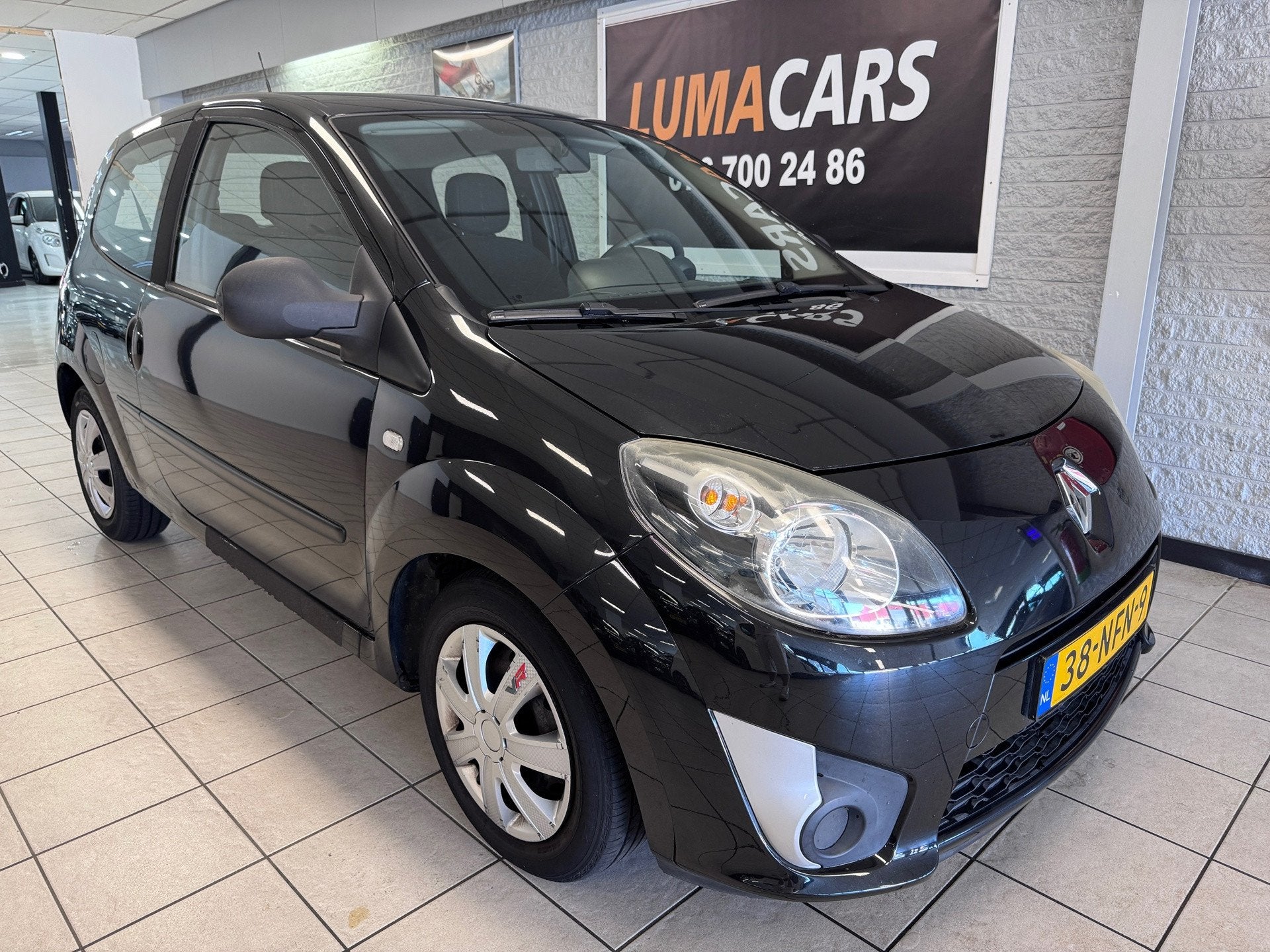 Renault Twingo 1.2-16V Dynamique | Nieuwe APK | Automaat |, Twingo, Gebruikt, 31 €/maand, 4 cilinders